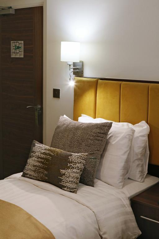 Imperial Guest House Ltd. Hounslow Habitación foto